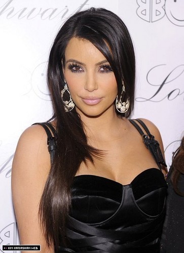  Kim attends the launch of Beyonce's '2BHappy' Jewelry Collection
