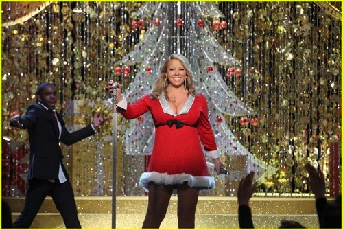 Mariah Carey: Merry Christmas To You!