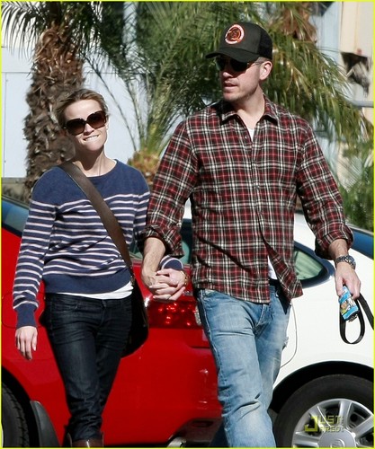  Reese Witherspoon & Jim Toth: Black Friday Shoppers