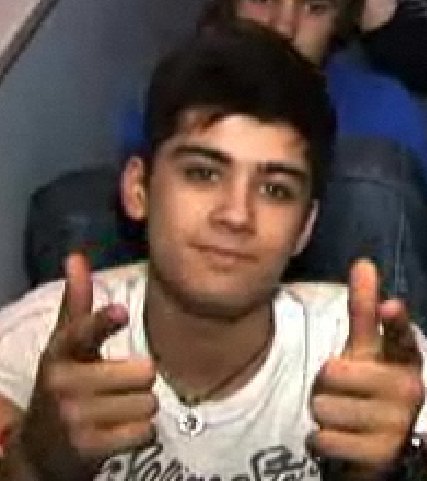  Sizzling Hot Zayn (He Owns My 心 & Always Will) Those Coco Eyes :) x