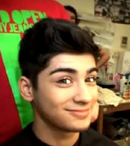  Sizzling Hot Zayn (He Owns My hart-, hart & Always Will) Those Coco Eyes :) x