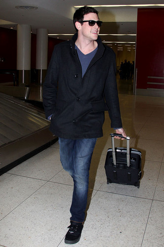  Cory lands at LAX after visiting Vancouver for the Thanksgiving holiday