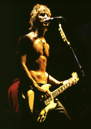  Duff McKagan