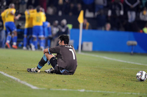  G. Buffon playing for Italy