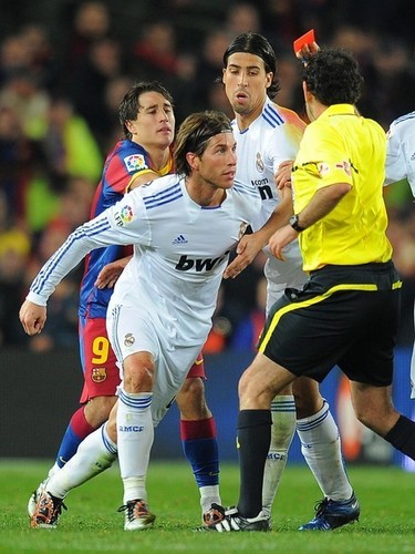  Sergio Ramos FC Barcelona - Real Madrid (5:0) 29.11.2010