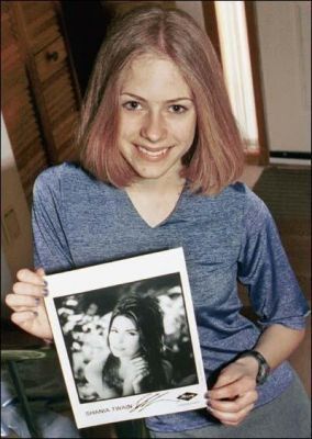  Young Avril photos