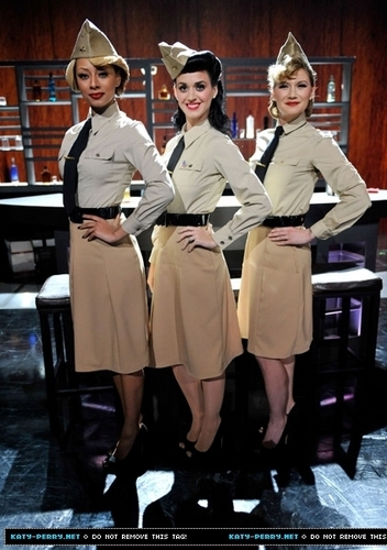  “VH1 Divas Salute the Troops” presented によって the USO