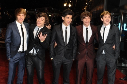  1 Direction At Preimere Of Narnia 2 (Liayn & Lirry) :) x