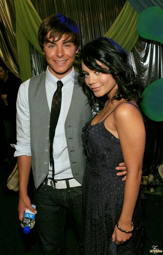  2007, Zac & Vanessa