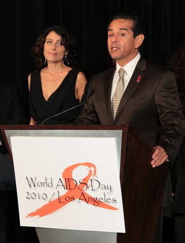  AIDS Research Alliance Press Conference [December 1, 2010]