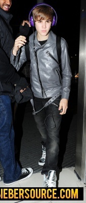 Arriving at his hotel in Central London
