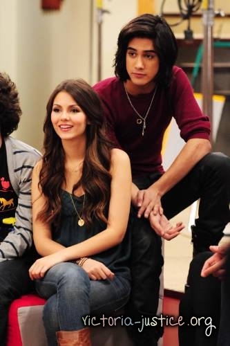  Behind the Scenes victorious Photoshoot
