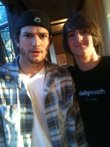  Davedays and Ashton Kutcher
