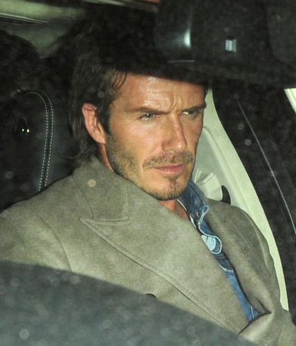  David Beckham cena with Friends on Nov 30 2010