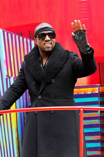 Kanye West @ The Macy's Thanksgiving Day Parade