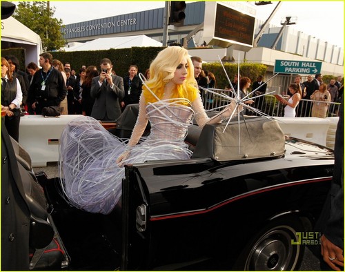  Lady Gaga pictures!!