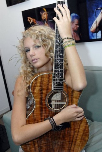  Taylor mwepesi, teleka - Photoshoot #009: AOL muziki (2007)