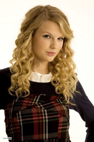 Taylor Swift - Photoshoot #035: Girls' Life (2008)