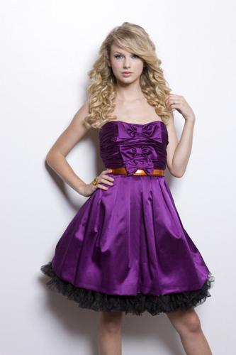 Taylor Swift - Photoshoot #037: InStyle (2008)