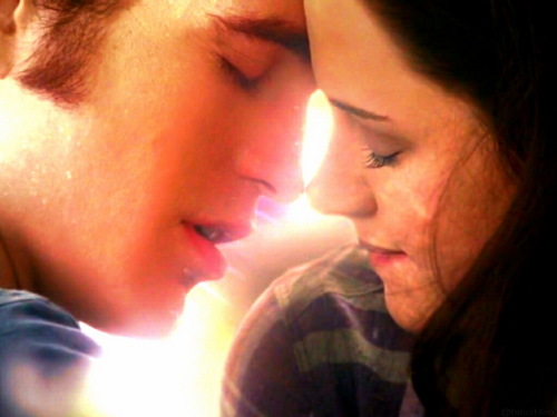  Edward and Bella fond d’écran