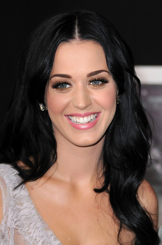 Katy Perry @ the Premiere of 'The Tempest'