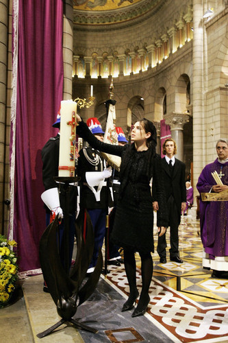  funeral prince rainier inside servise
