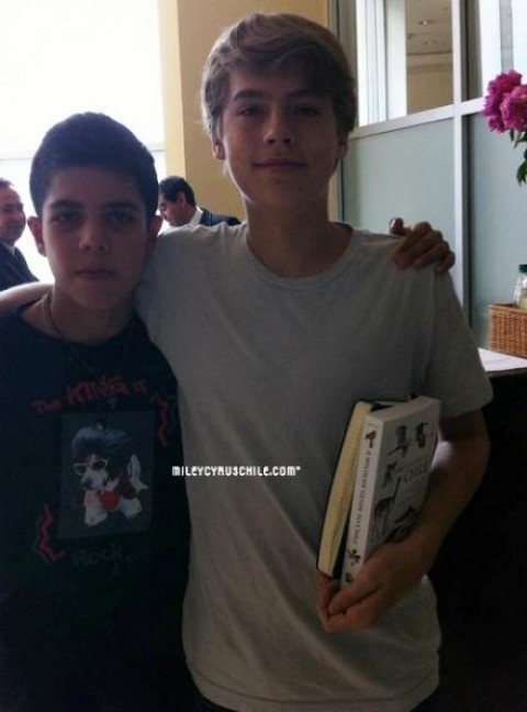 Dylan and Cole Fan Meeting In Santiago!! 