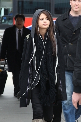 Selena @ JFK Airport
