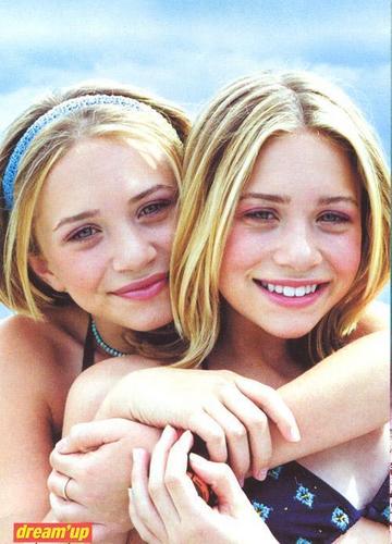 You're Invited To Mary-Kate And Ashley's School Dance Party - Mary-Kate ...