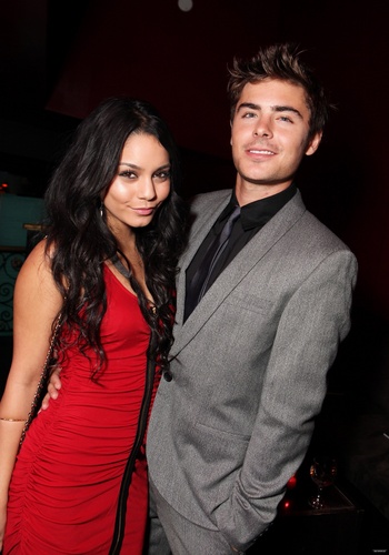  2010, Zac & Vanessa
