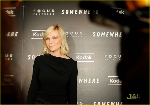  Kirsten Dunst: 'Somewhere' Screening with Parker Posey