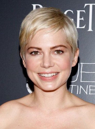 Michelle Williams - The Cinema Society & Piaget Host a Screening of Blue Valentine (13.12.2010)