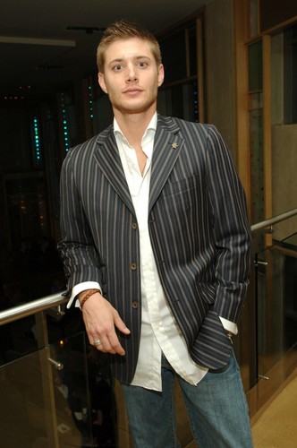 2005/2006 WB UpFront - After Party