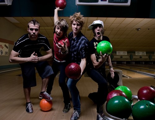 All Time Low - Bowling photoshoot 2008