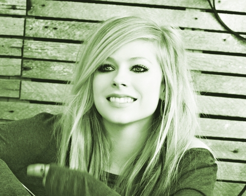 Avril Lavigne - Avril Lavigne Wallpaper (22661425) - Fanpop