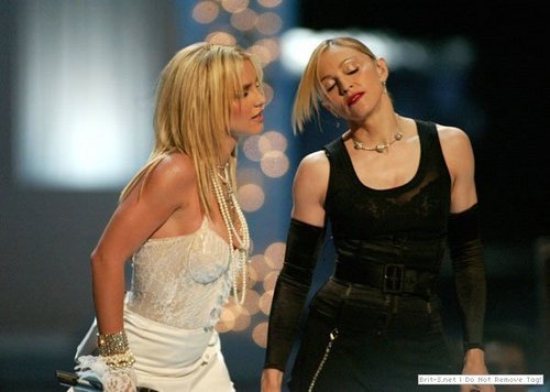  MTV Video muziek Awards,28.9.2003