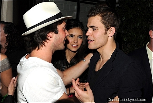  don't like how she is looking at paul:(