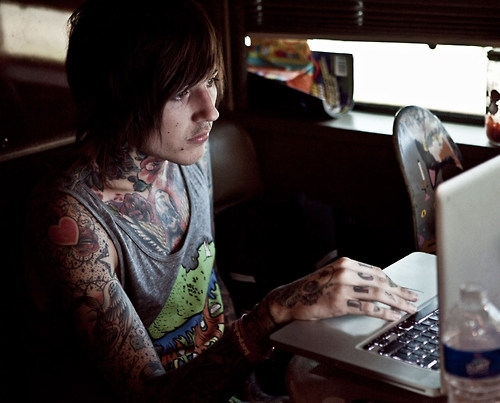 oliver sykes XD