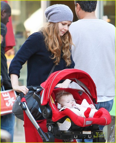  Amy Adams: Natale Shopping with Darren Le Gallo