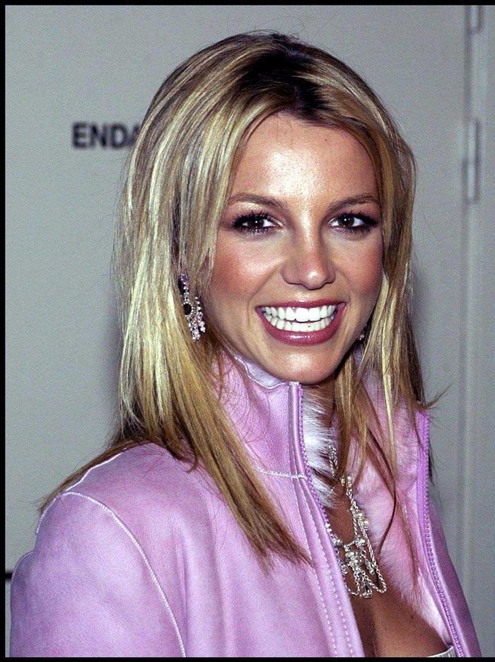 Crossroads Premiere in Sweden 2002 - Britney Spears Photo (17938816 ...
