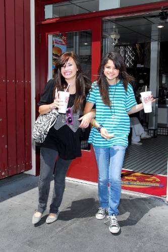  Demi&Selena fotografia