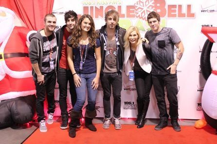 Jingle Bell Bash[Meet All Time Low]