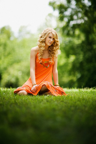  Taylor schnell, swift - Photoshoot #052: Country Weekly (2008)