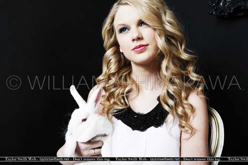  Taylor pantas, swift - Photoshoot #058: Entertainment Weekly (2008)