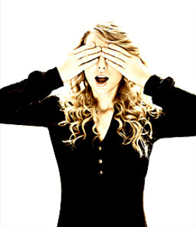 Taylor Swift - Photoshoot #065: Ash Newell (2009)