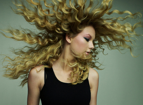  Taylor 迅速, 斯威夫特 - Photoshoot #079: Rolling Stone (2009)