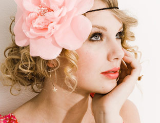  Taylor schnell, swift - Photoshoot #081: Seventeen (2009)