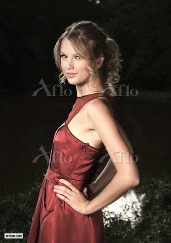 Taylor Swift - Photoshoot #093: Bliss (2009)