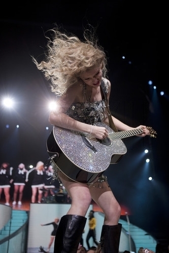  Taylor 빠른, 스위프트 - Photoshoot #106: TIME (2010)