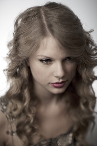  Taylor সত্বর - Photoshoot #106: TIME (2010)